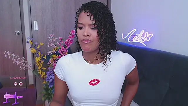 Amelia bss online show from 11-10-25, 01:32