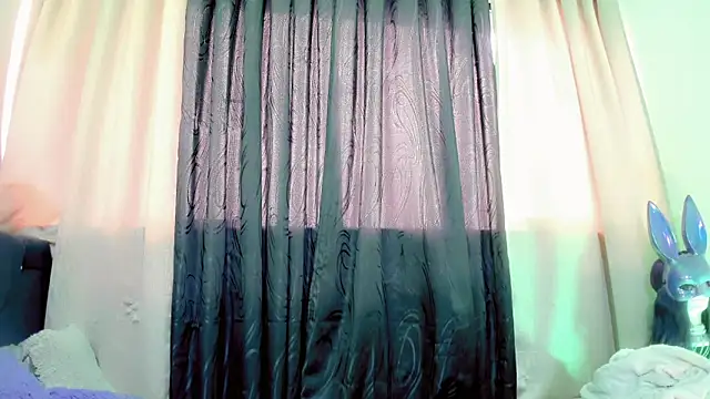 lesly xx online show from 02-24-26, 07:45