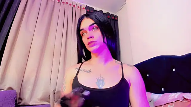 Snapshot of lesly_xx chatting on 07-08-26, 03:33 lesly xx online show from 07-08-26, 03:33
