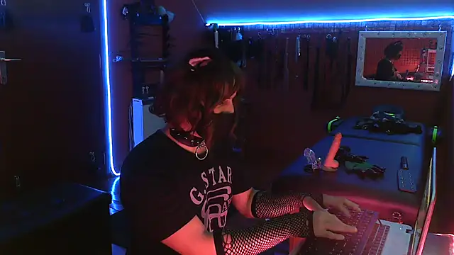 Ginny-the-bdsm-nympho online show from 10-19-25, 04:51