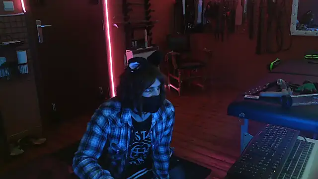 Ginny-the-bdsm-nympho online show from 10-30-25, 06:08