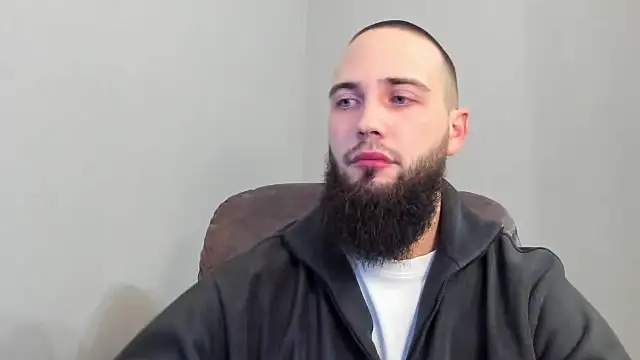 Snapshot of A_____________ chatting on 02-06-25, 06:46 A online show from 02-06-25, 06:46