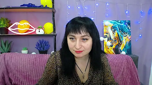 NinaFlawlees online show from 01-24-25, 07:49