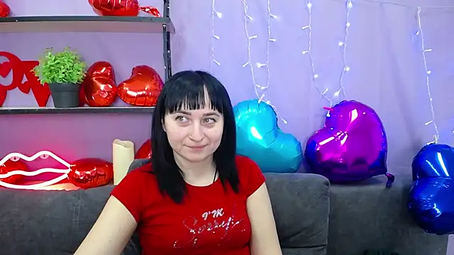 NinaFlawlees online show from 03-04-25, 02:49