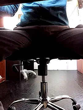 robinsan1010 online show from 03-20-25, 05:57