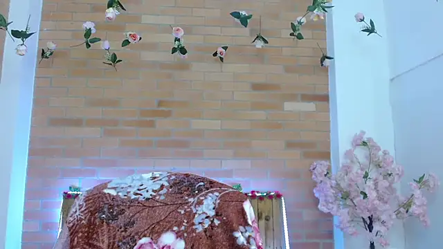 adriscute online show from 06-23-26, 02:42
