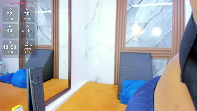 HannyMansonh online show from 10-24-25, 03:58