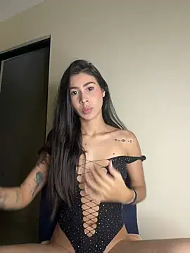 Snapshot of alia_bashar chatting on 01-29-25, 03:12 alia bashar online show from 01-29-25, 03:12