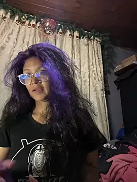 Snapshot of Hathorlove chatting on 02-08-25, 11:13 Hathorlove online show from 02-08-25, 11:13