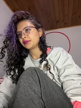 Snapshot of Hathorlove chatting on 03-06-25, 02:51 Hathorlove online show from 03-06-25, 02:51