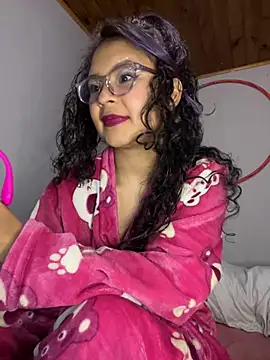 Snapshot of Hathorlove chatting on 03-09-25, 02:39 Hathorlove online show from 03-09-25, 02:39