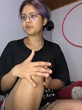 Snapshot of Hathorlove chatting on 03-13-25, 07:31 Hathorlove online show from 03-13-25, 07:31