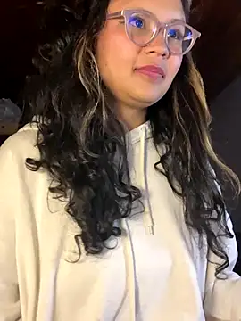 Snapshot of Hathorlove chatting on 10-02-25, 06:31 Hathorlove online show from 10-02-25, 06:31