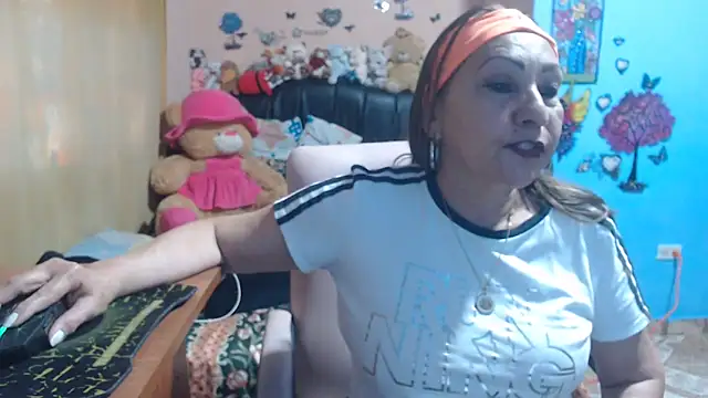 Snapshot of milfeddy_ chatting on 04-30-26, 09:19 milfeddy online show from 04-30-26, 09:19