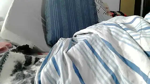 Snapshot of messi_syssy chatting on 06-19-26, 04:33 messi syssy online show from 06-19-26, 04:33