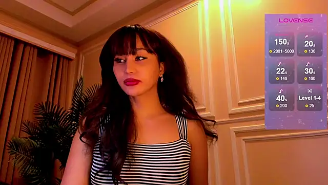 YOURCRISTINAS online show from 12-17-25, 03:23