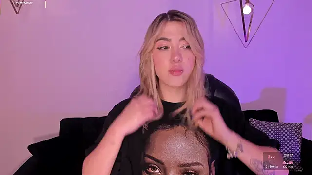 EveBensonX online show from 10-30-25, 12:28