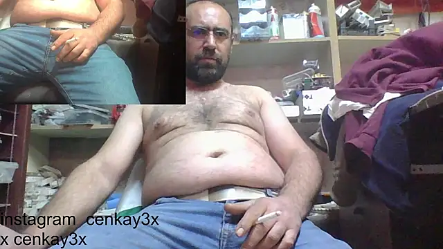 Snapshot of masculine_bear_daddy chatting on 01-31-25, 06:47 masculine bear daddy online show from 01-31-25, 06:47