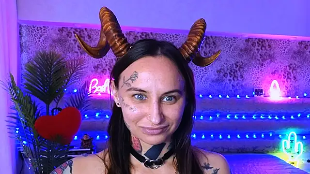 Cool Freak  online show from 03-20-25, 08:42