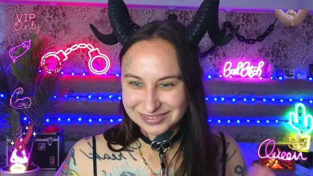 Cool Freak  online show from 06-05-26, 10:10