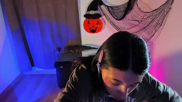 NanaRott online show from 10-27-25, 10:47