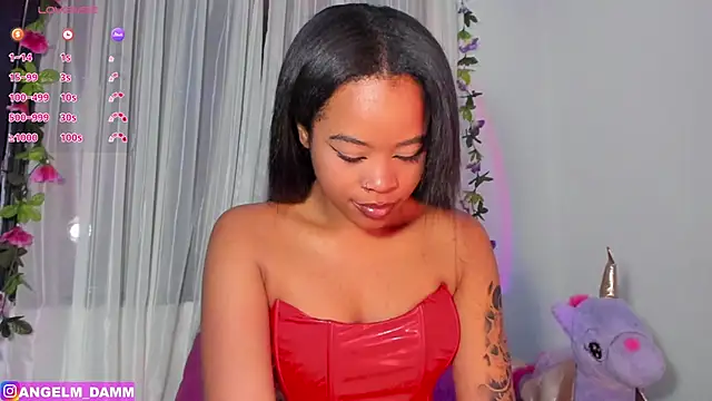 Snapshot of Mia_damm chatting on 03-23-25, 03:21 Mia damm online show from 03-23-25, 03:21