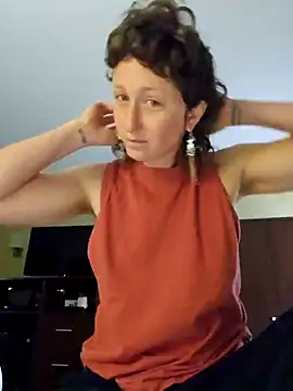 mossy kiss online show from 12-28-24, 04:30