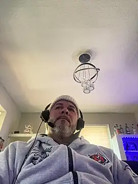 Cristian-Brayan online show from 02-07-26, 06:11