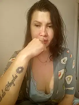 ROXOLANAA SEXY online show from 04-17-26, 04:15