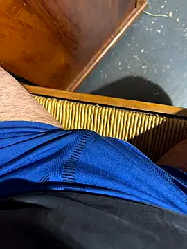 mattexhibe online show from 10-31-25, 09:38