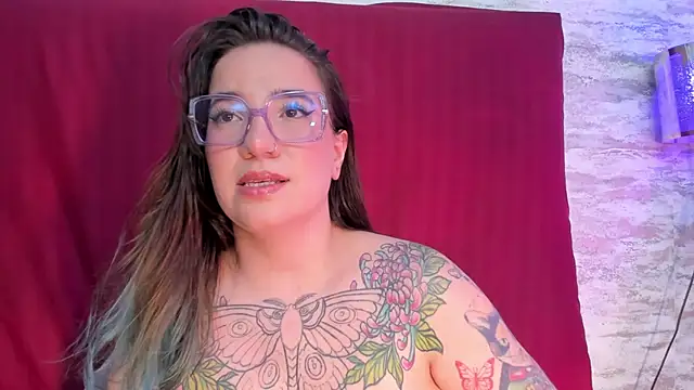 Snapshot of DEVA_BLUE_ chatting on 03-22-25, 07:57 DEVA BLUE  online show from 03-22-25, 07:57