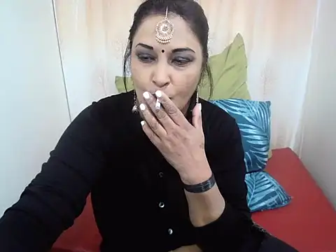 Snapshot of Indian_candy9 chatting on 10-20-25, 03:34 Indian candy9 online show from 10-20-25, 03:34