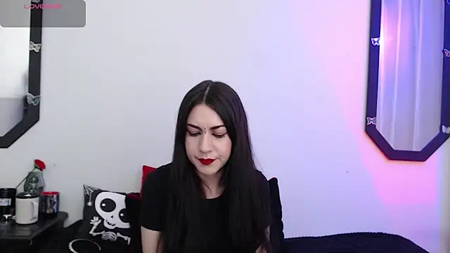 Amy Aloqua online show from 10-01-25, 04:02