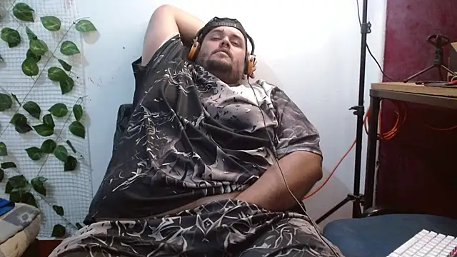 Snapshot of altairstudiosvip_ chatting on 02-03-25, 03:06 altairstudiosvip online show from 02-03-25, 03:06