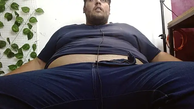 Snapshot of altairstudiosvip_ chatting on 03-06-25, 12:32 altairstudiosvip online show from 03-06-25, 12:32