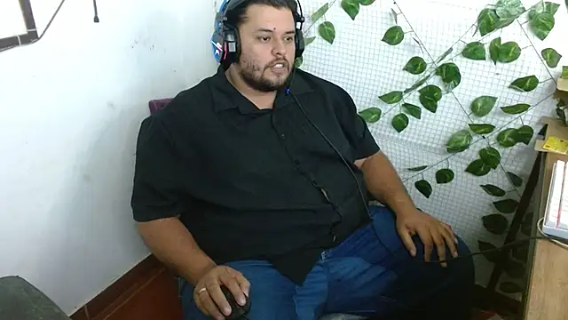 Snapshot of altairstudiosvip_ chatting on 10-11-25, 01:20 altairstudiosvip online show from 10-11-25, 01:20