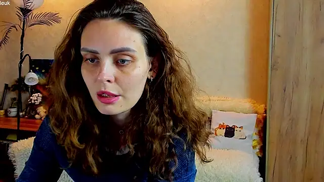 mia grantes online show from 10-12-25, 06:07