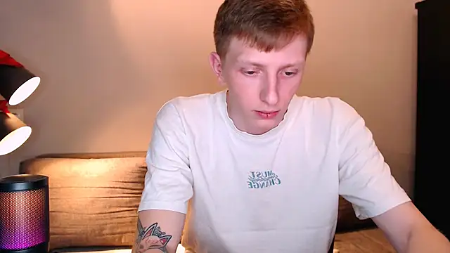 juliaanddima online show from 11-29-25, 09:18