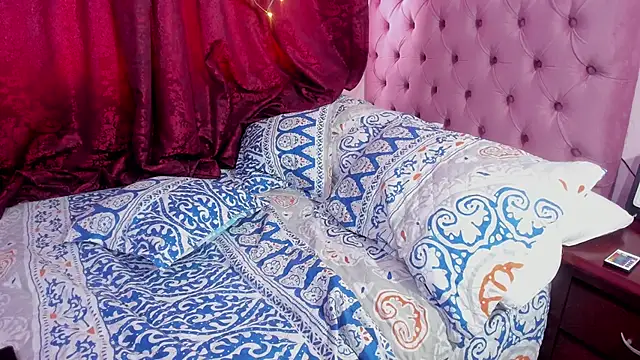 Room312  online show from 10-31-25, 06:42