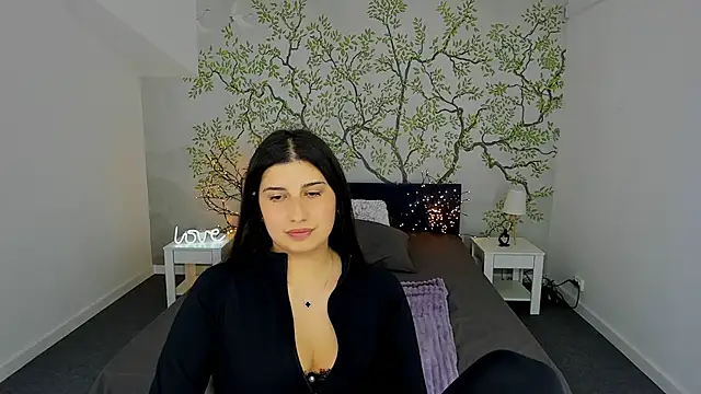 Linda EX online show from 03-21-25, 11:12