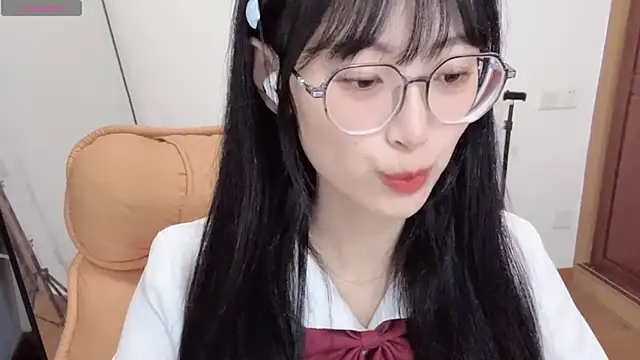 4uoki online show from 09-21-25, 02:19