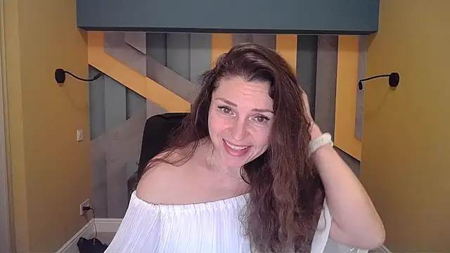 EllaLong online show from 12-07-24, 12:35