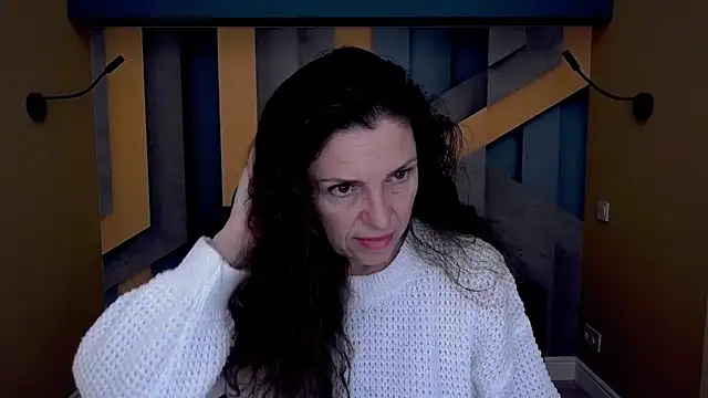 EllaLong online show from 11-14-25, 12:26