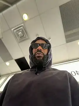 fulsome change223 online show from 03-23-26, 08:24