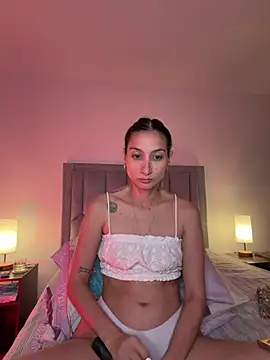Snapshot of DanikRosse chatting on 07-16-26, 03:01 DanikRosse online show from 07-16-26, 03:01