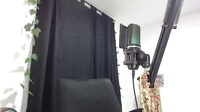 shy katy  online show from 03-06-26, 06:21