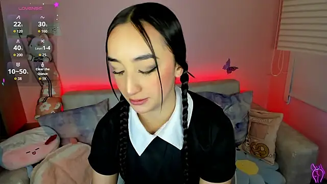 tinysara online show from 03-13-26, 04:35