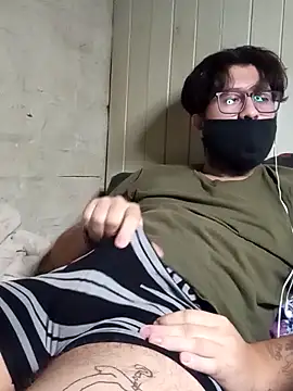 Kakashi013 online show from 05-10-26, 03:23