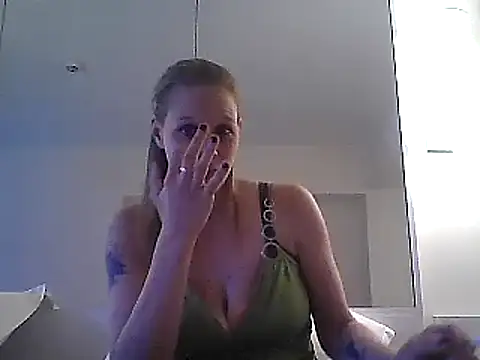 Snapshot of WildScorpio86 chatting on 02-14-25, 12:47 WildScorpio86 online show from 02-14-25, 12:47