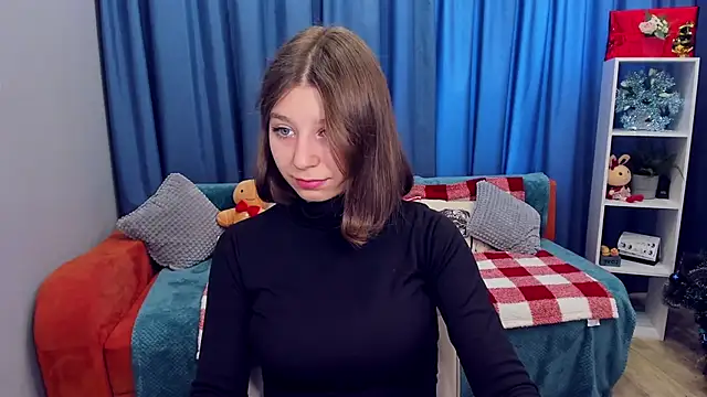 Snapshot of RinaMoore chatting on 01-21-25, 11:03 RinaMoore online show from 01-21-25, 11:03